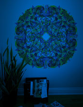 Load image into Gallery viewer, Rosone N. 1 ~ Flowers and Reptiles