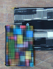 Load image into Gallery viewer, Strnad Pouch #16